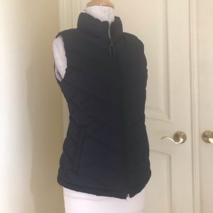 NWT Gap navy blue quilted puffer jacket